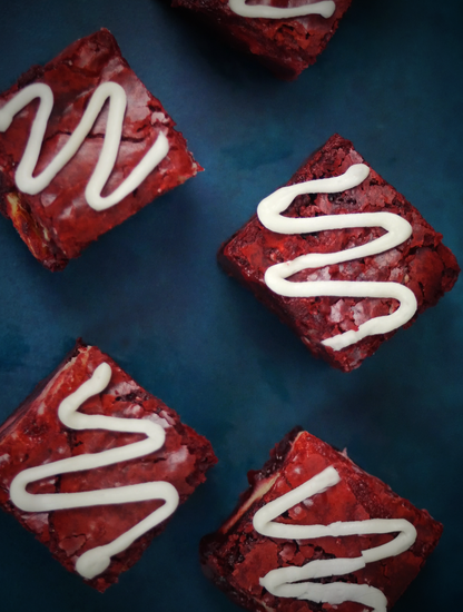 Red Velvet Cheesecake Brownies (Box)